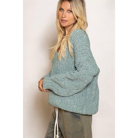 POL Olive Color Blend Chunky Knit V Neck Chenille Sweater Cable Knit Sleeves - Picture 5 of 7